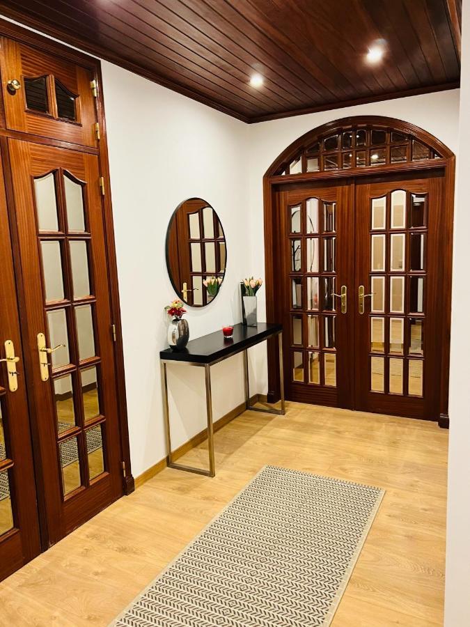Beautiful Apartment - Family And Group Of Friends Повуа-де-Санта-Ирия Экстерьер фото