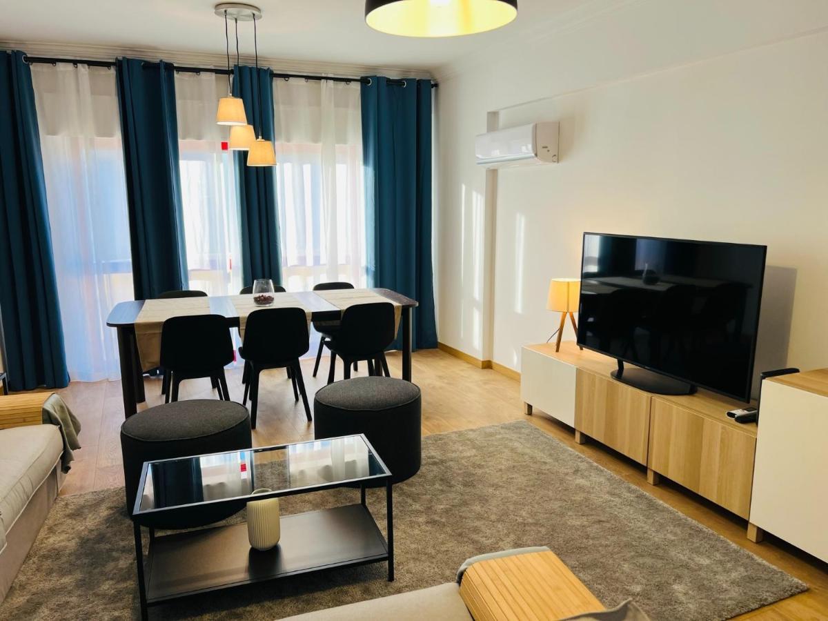 Beautiful Apartment - Family And Group Of Friends Повуа-де-Санта-Ирия Экстерьер фото