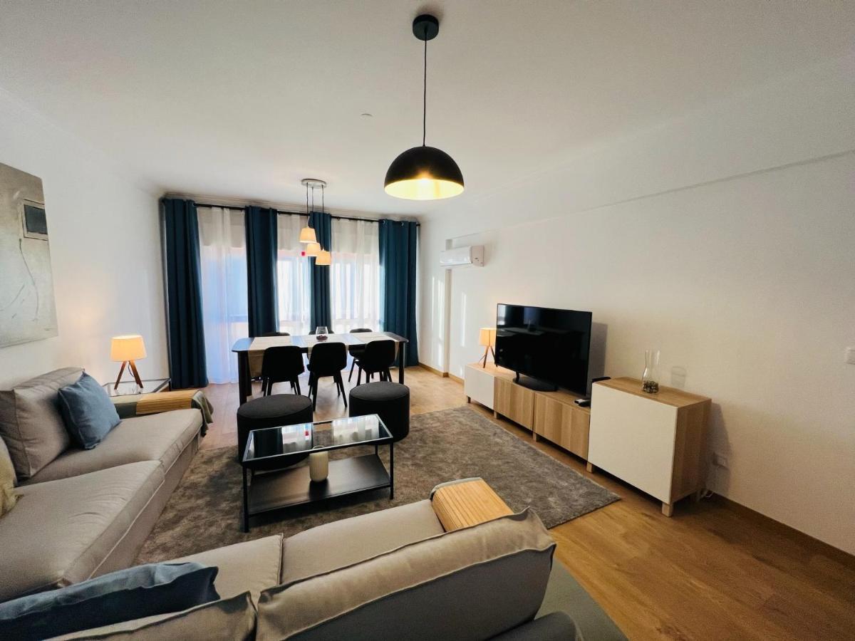 Beautiful Apartment - Family And Group Of Friends Повуа-де-Санта-Ирия Экстерьер фото